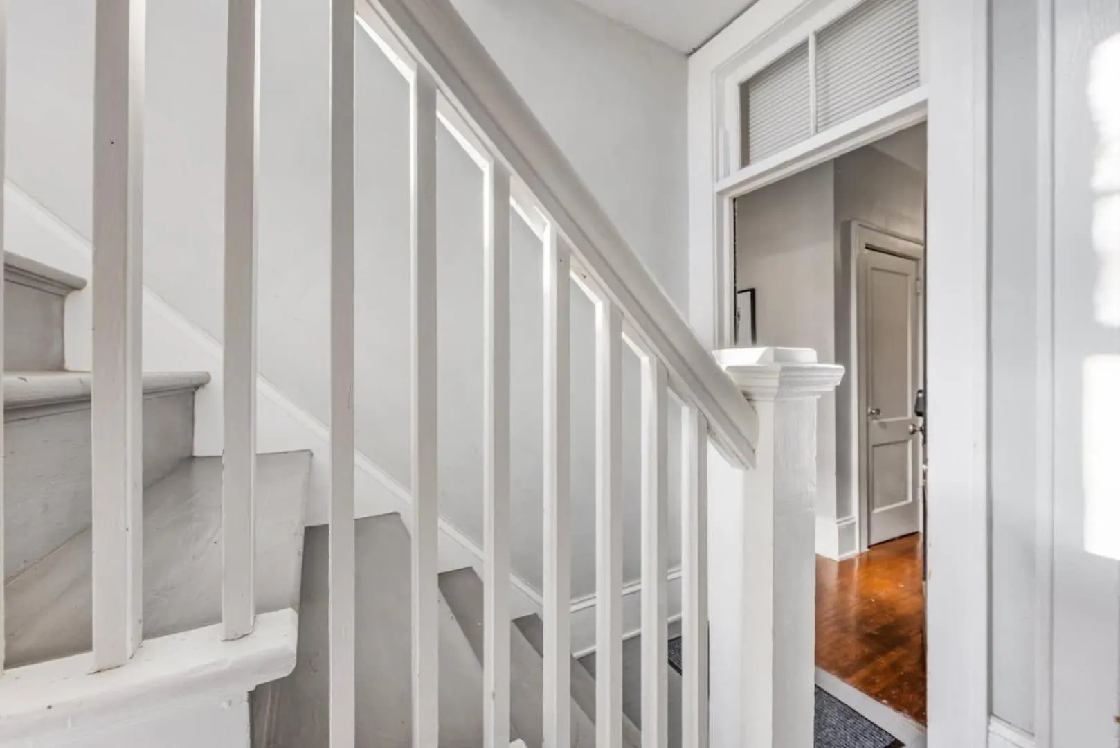 Retro 1Br In Elizabeth With Porch & Eclectic Design Villa Charlotte United States