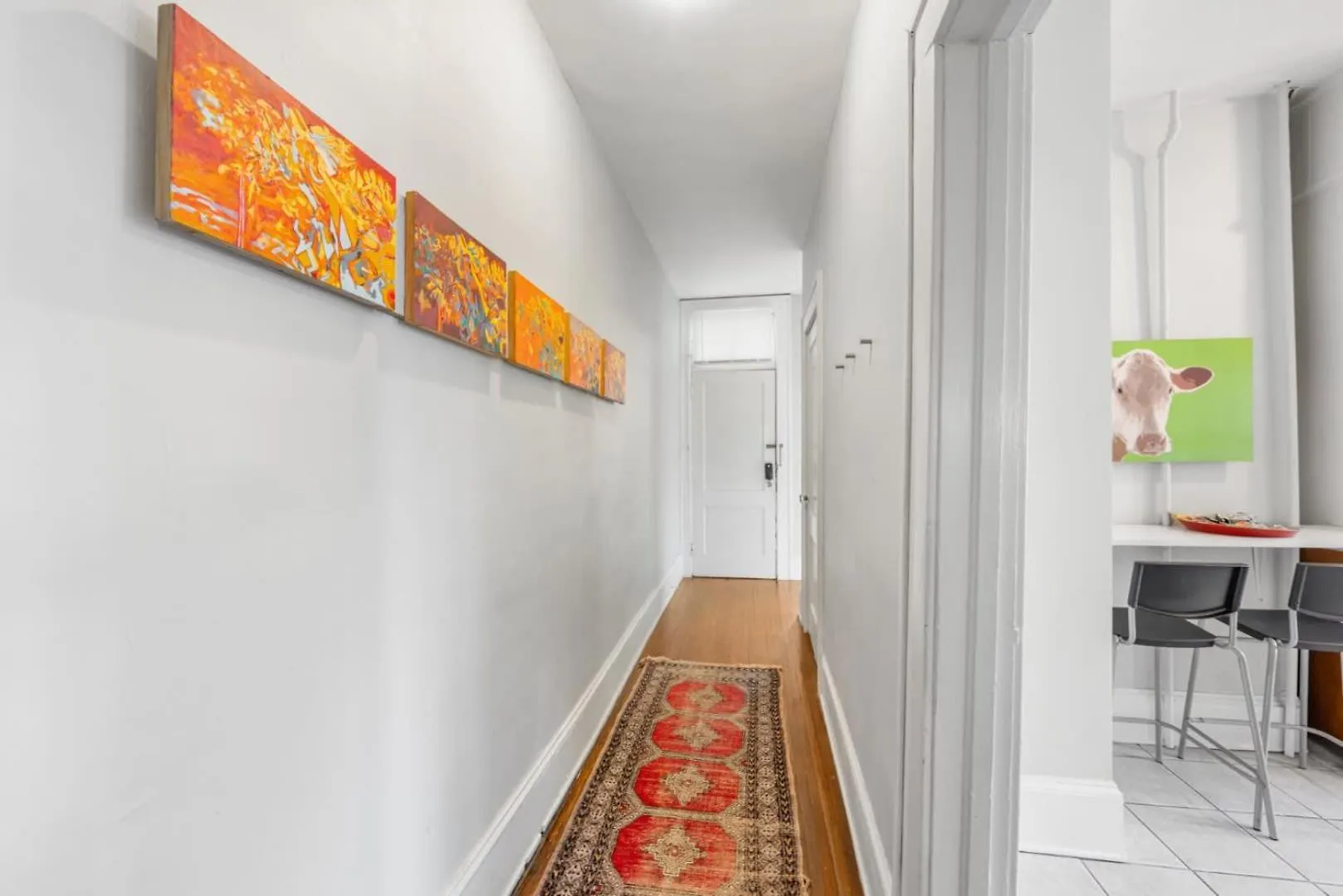 Villa Retro 1Br In Elizabeth With Porch & Eclectic Design Charlotte USA