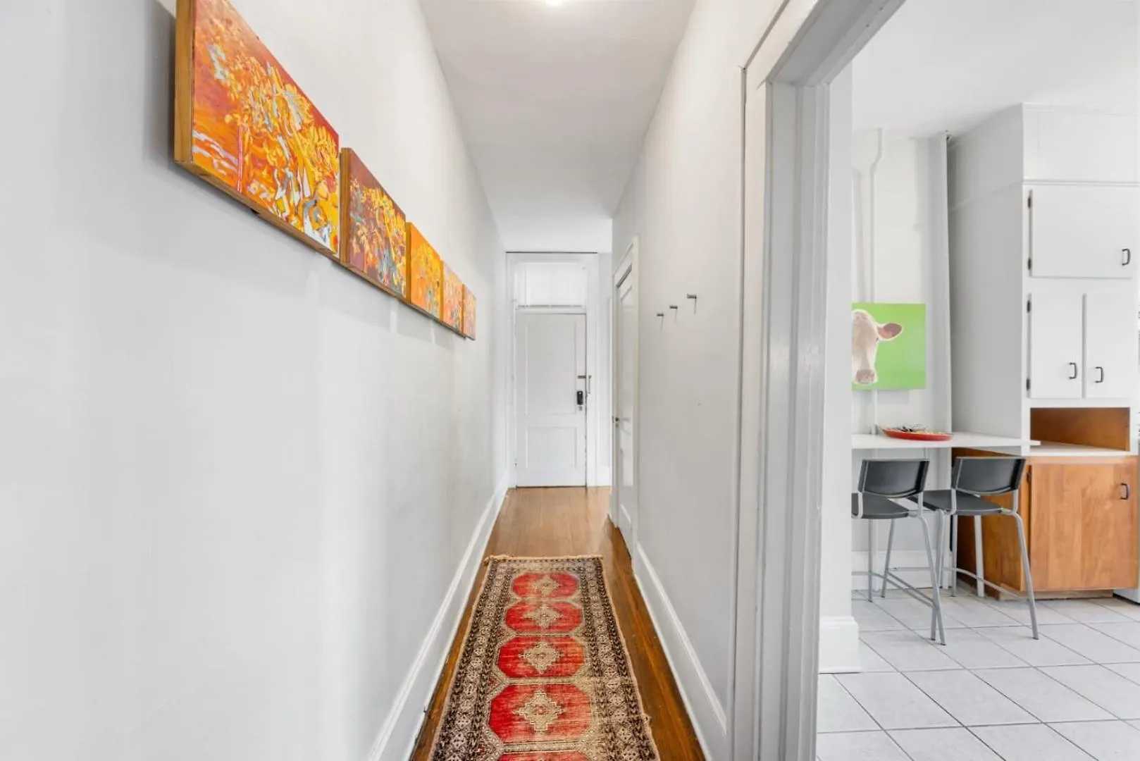 Retro 1Br In Elizabeth With Porch & Eclectic Design Villa Charlotte United States