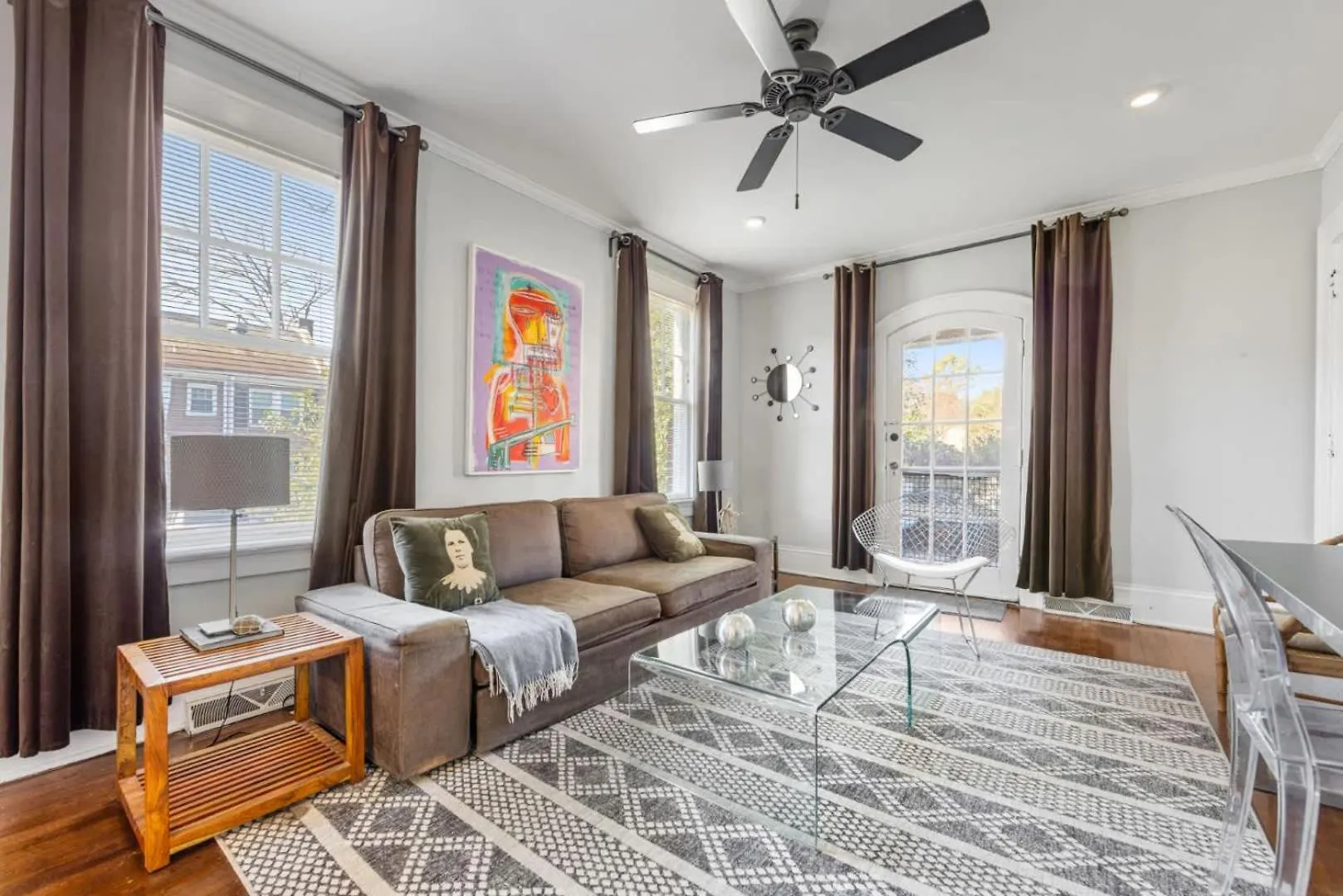 Retro 1Br In Elizabeth With Porch & Eclectic Design Villa Charlotte United States